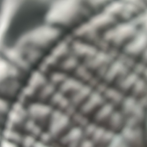 Earrings - Picture 1 of 1